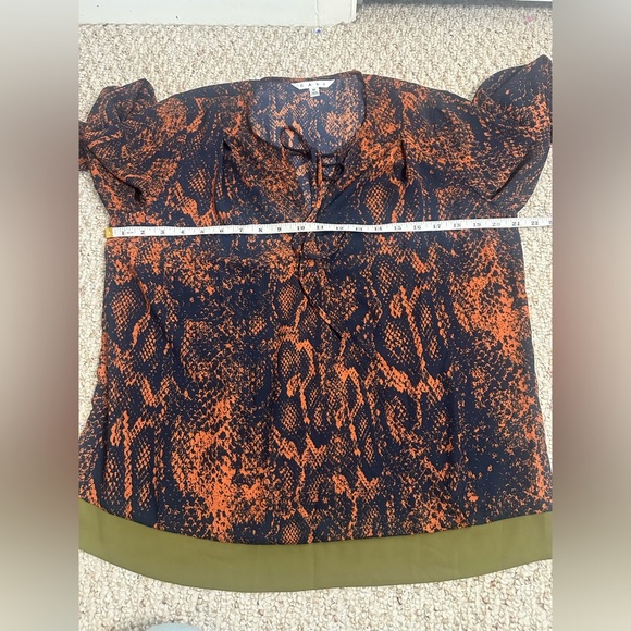 CAbi Orange and Black Patterned Blouse with Green Trim size M - Picture 5 of 7